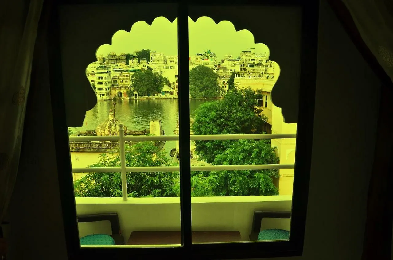 ** بيت ضيافة Hotel Shiv Palace أُودايبور الهند